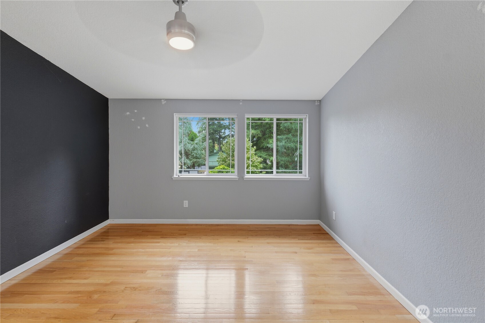 528 Seahawk Street Property Photo 22
