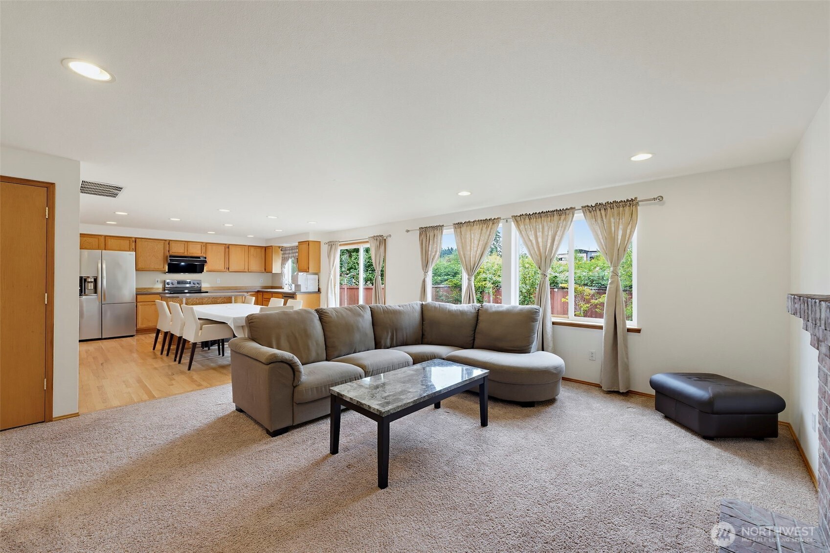 32133 37th Place Property Photo 11