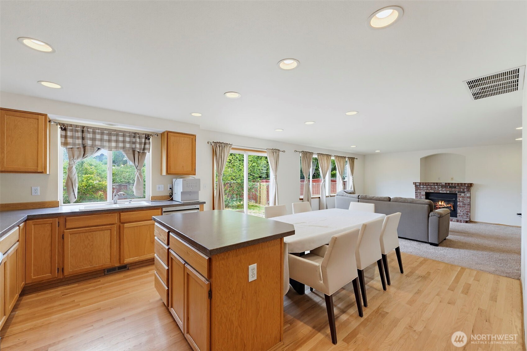 32133 37th Place Property Photo 17
