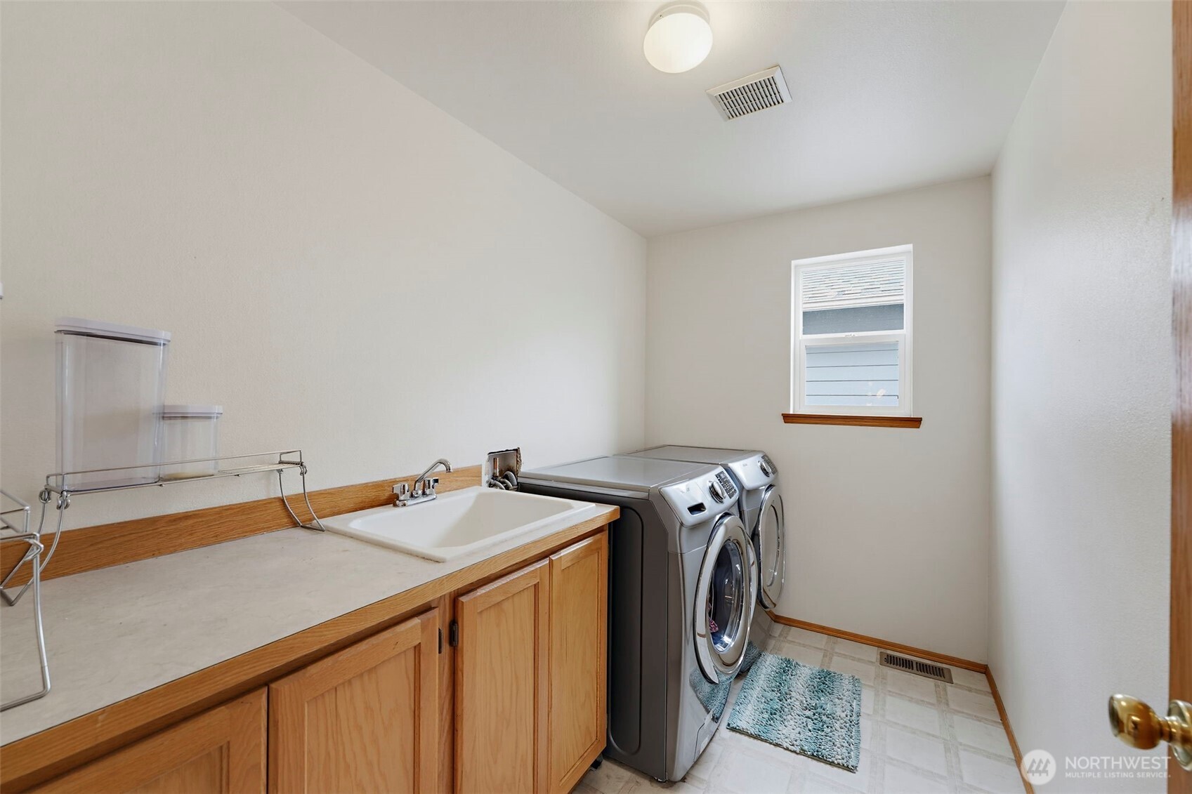 32133 37th Place Property Photo 30