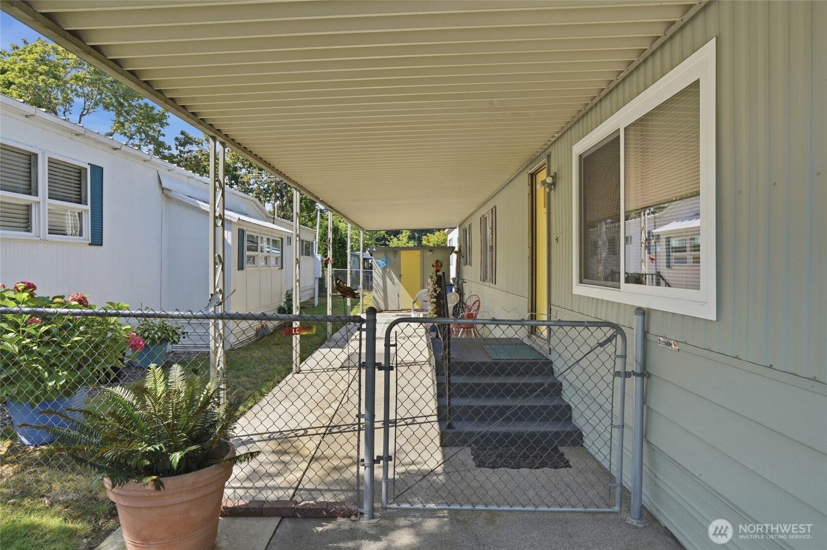 3909 E Fourth Plain Boulevard 49 Property Photo 4
