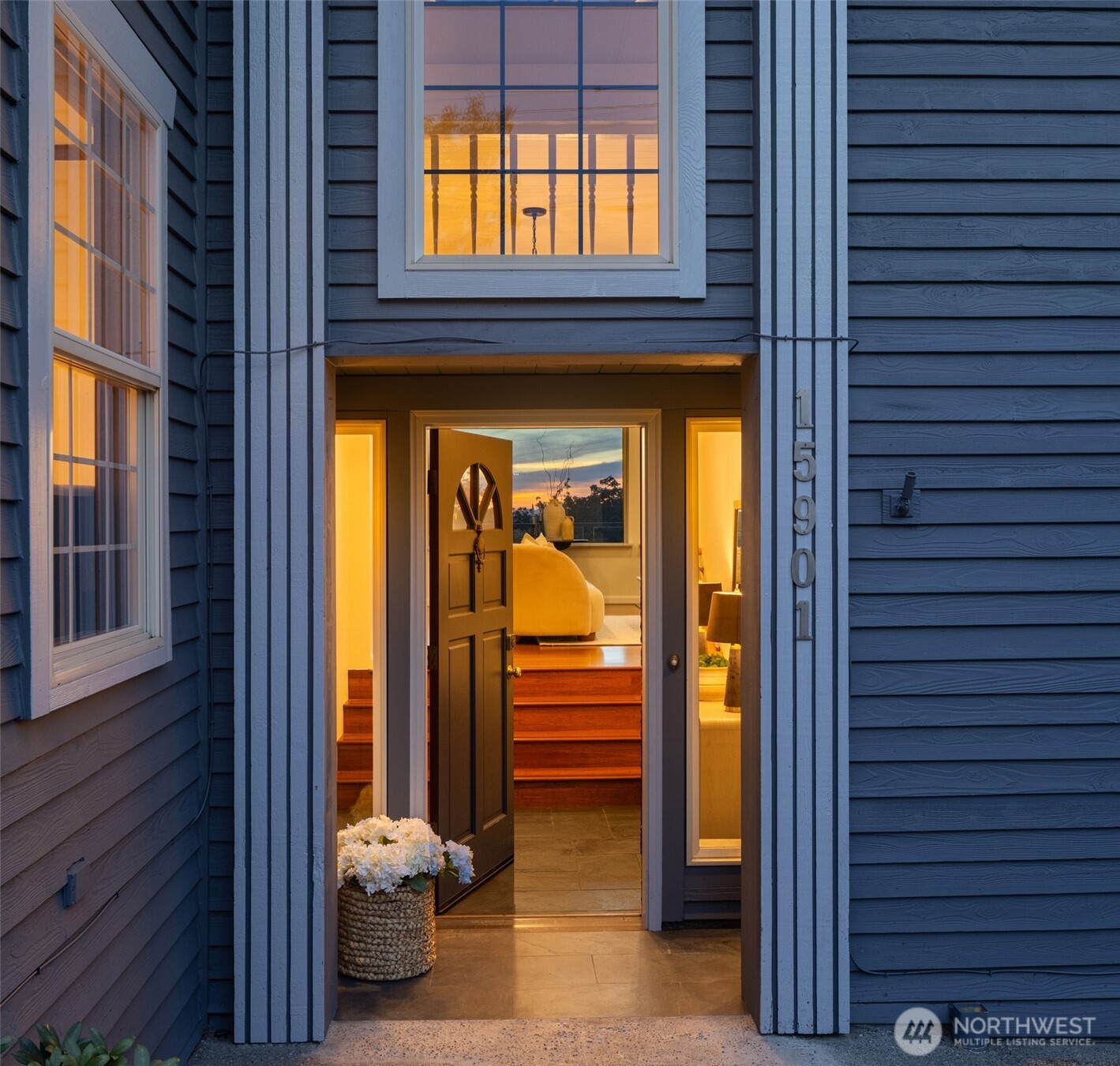 15901 23rd Avenue Property Photo 2