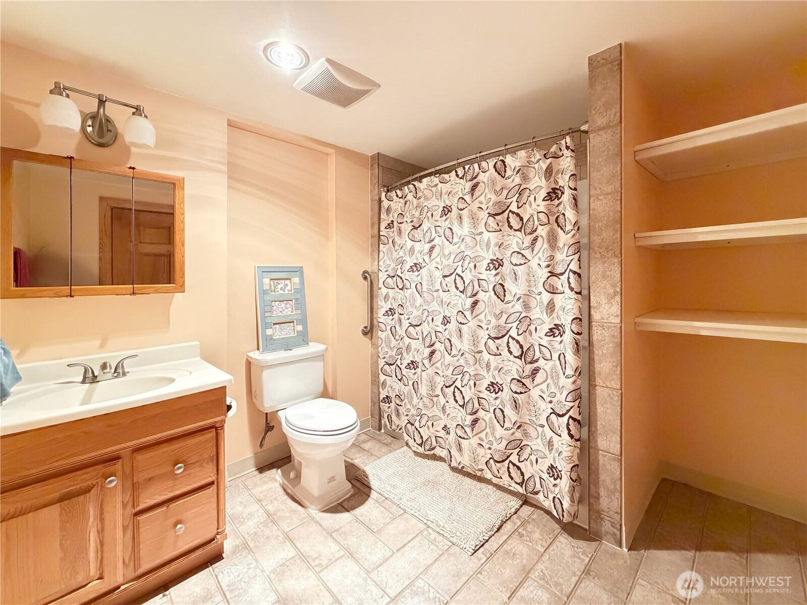 66 Port Susan Dr. Property Photo 19