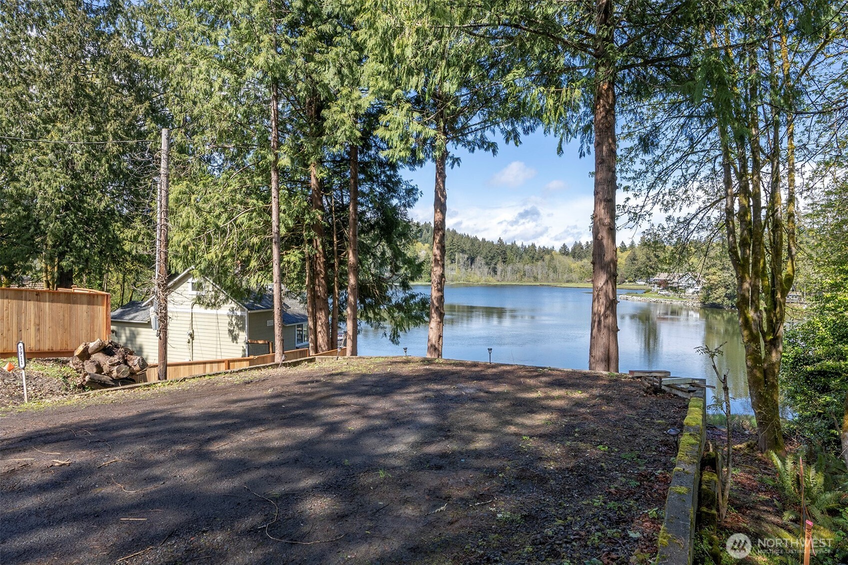 5911 Lagoon Lane Property Photo 9