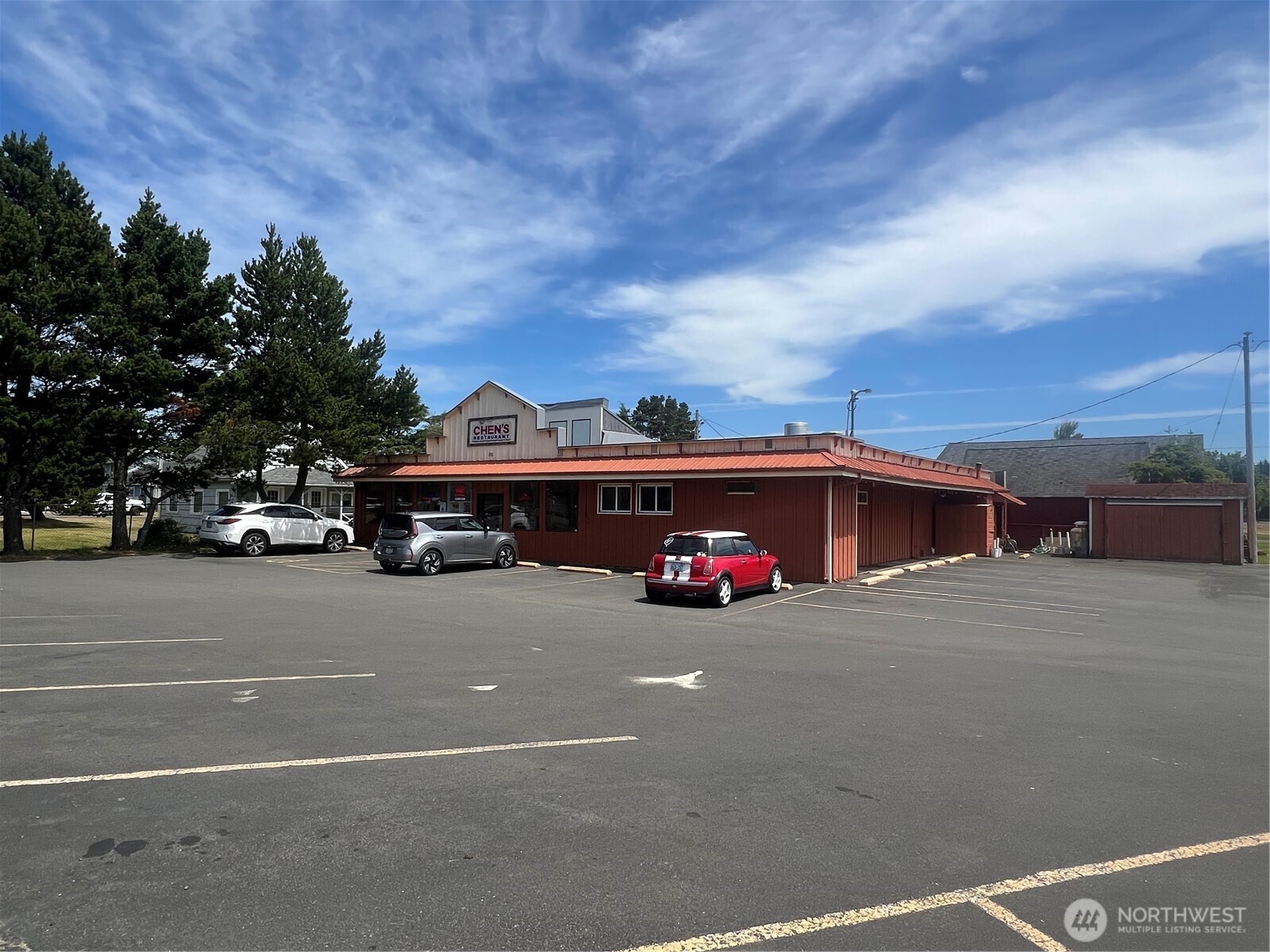 400 N Pacific Avenue Property Photo 1