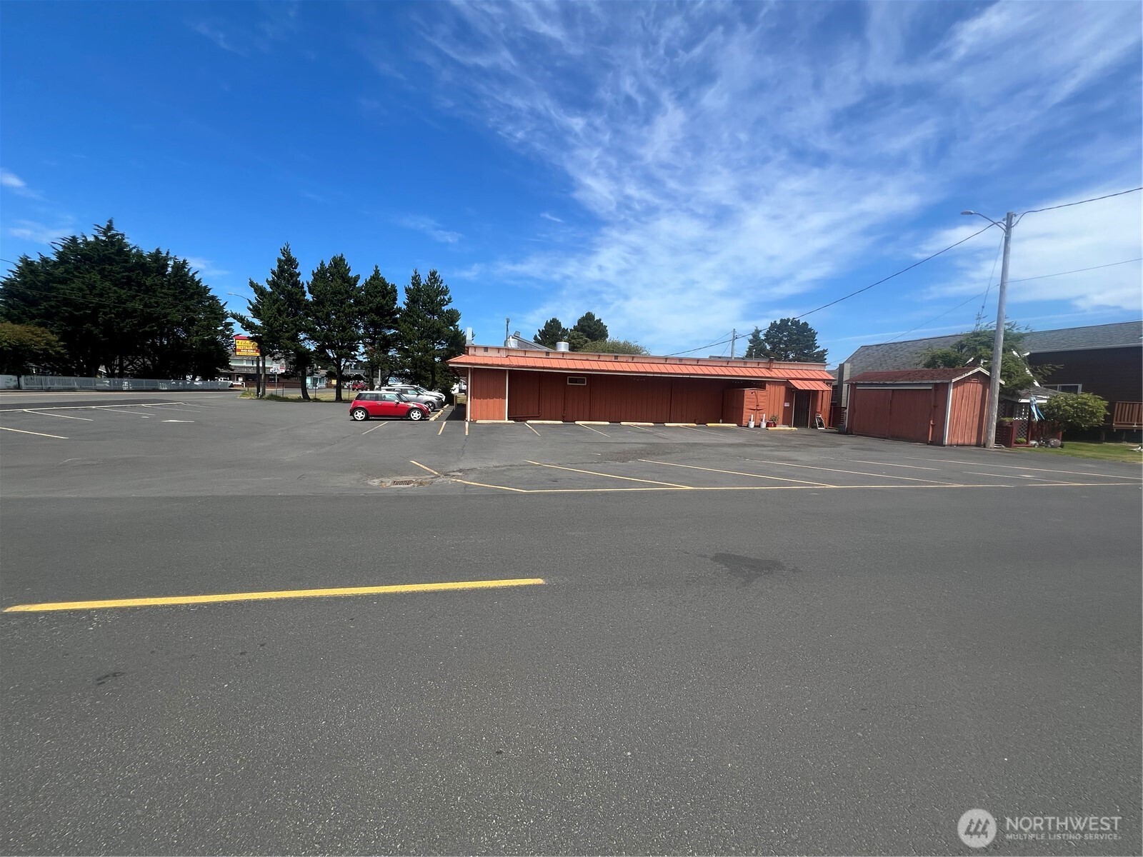400 N Pacific Avenue Property Photo 3