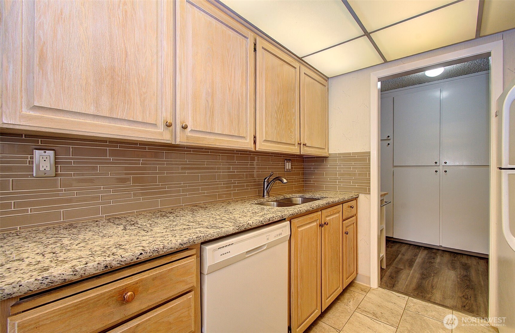 5565 E Evergreen Boulevard 3210 Property Photo 9