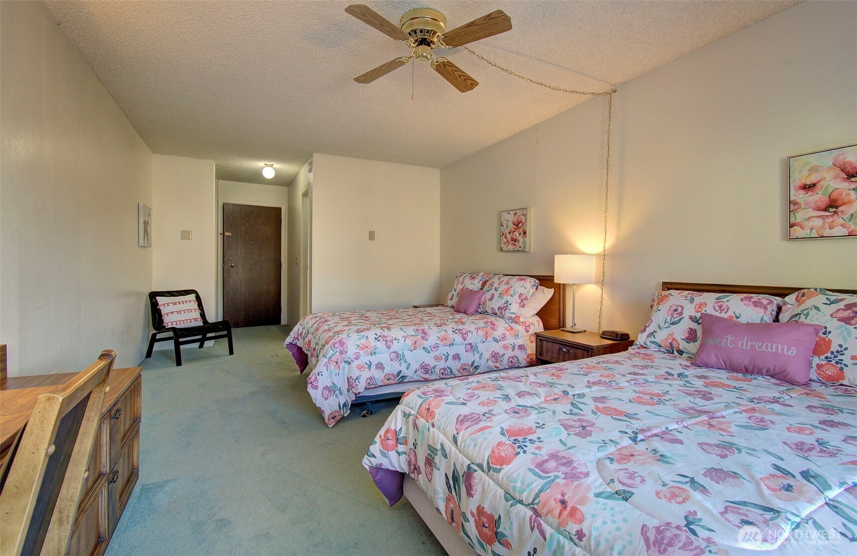 5565 E Evergreen Boulevard 3210 Property Photo 22