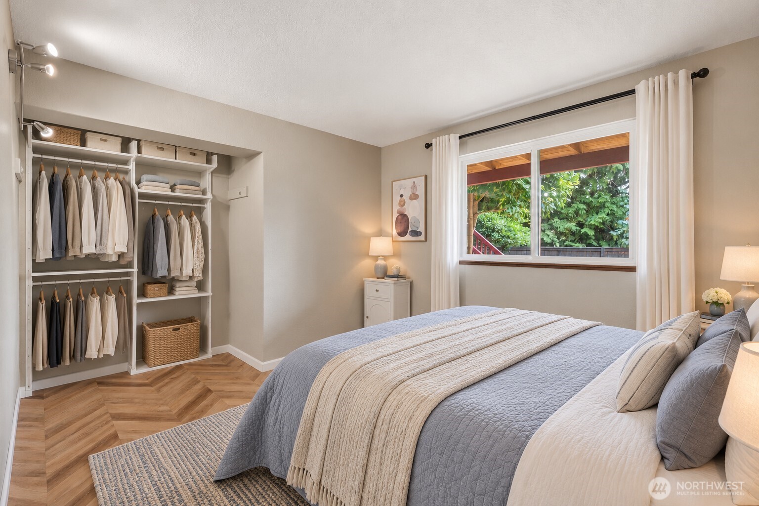 242 W Lake Sammamish Parkway Property Photo 25