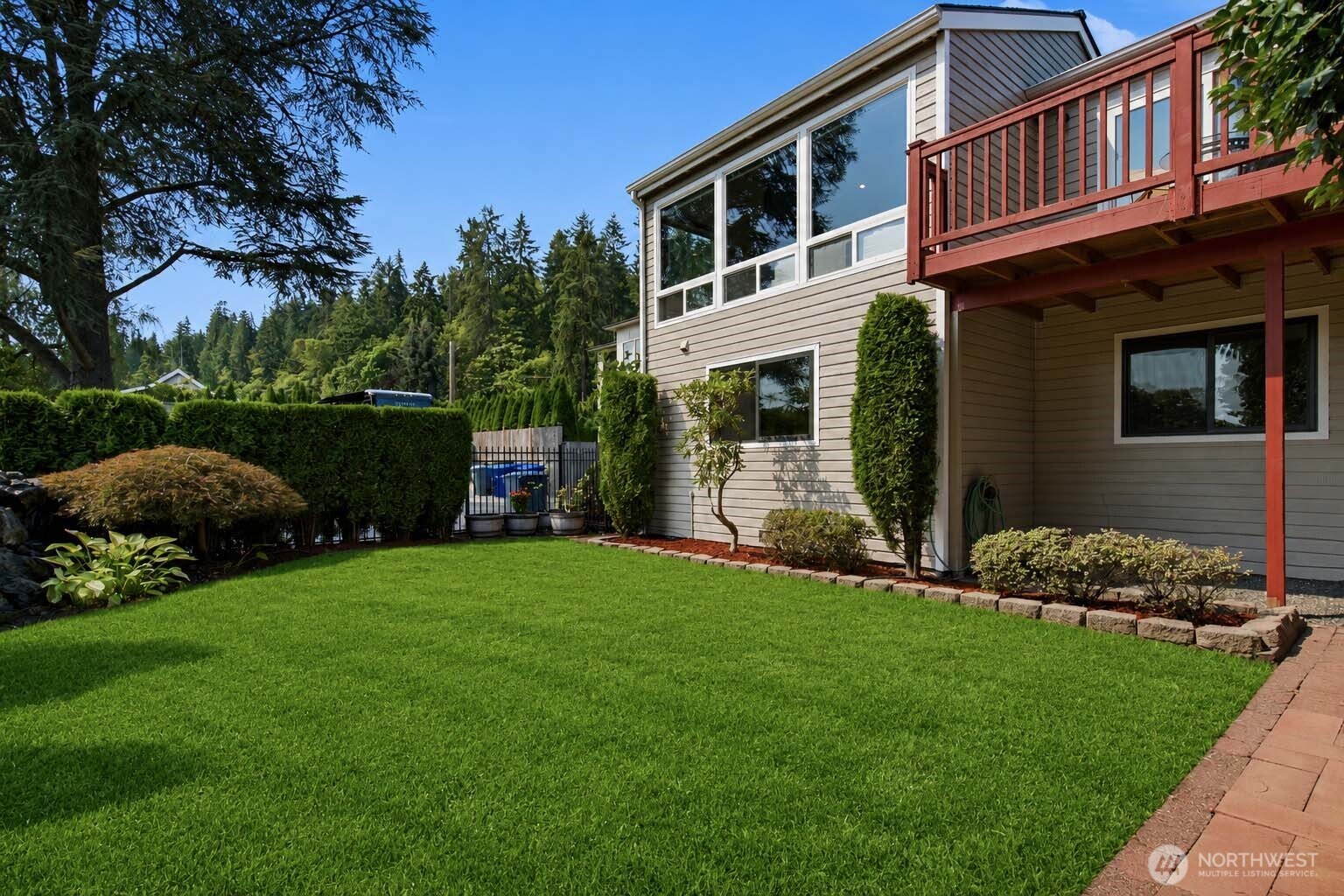 242 W Lake Sammamish Parkway Property Photo 34