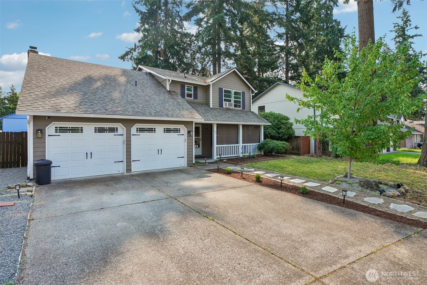 4021 Ne 157th Avenue Property Photo 1