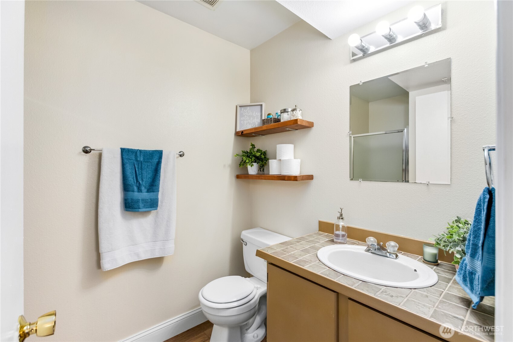 3964 Broadmoor Loop Property Photo 14