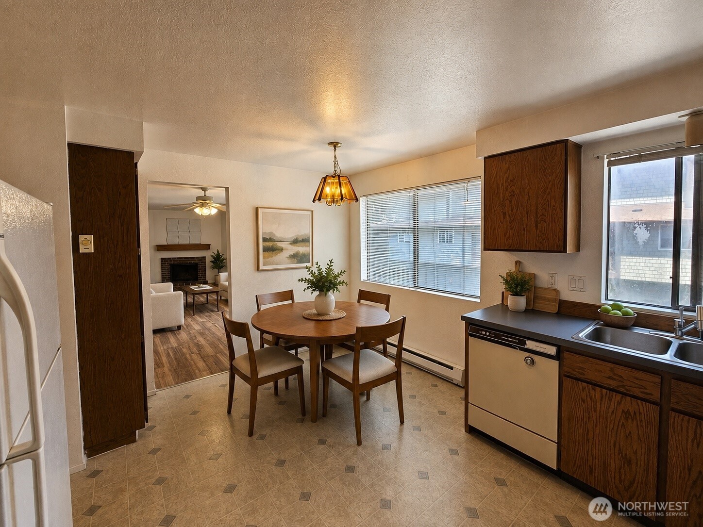 5025 81st Place 2 Property Photo 6