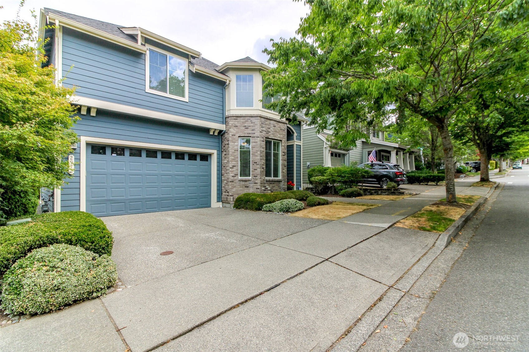 2972 Ne Marquette Way Property Photo 1