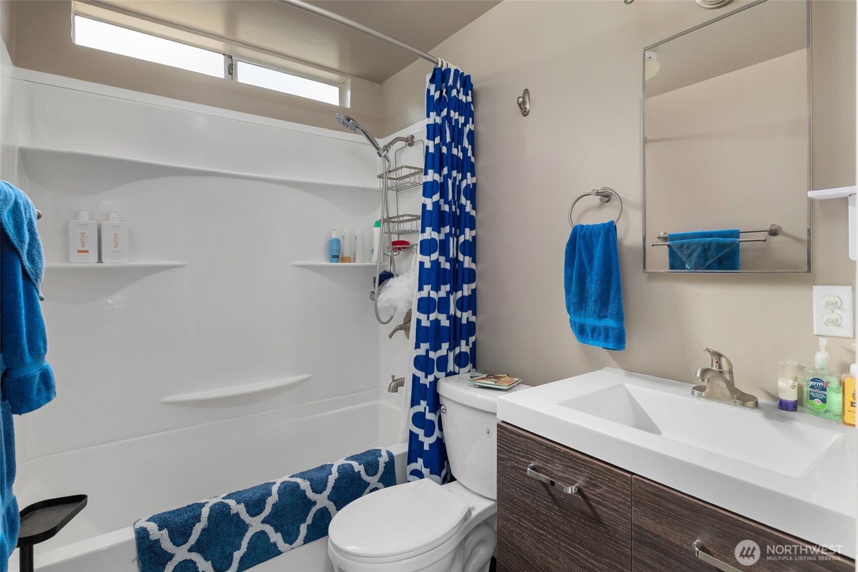 803 Hazzle Court Property Photo 18