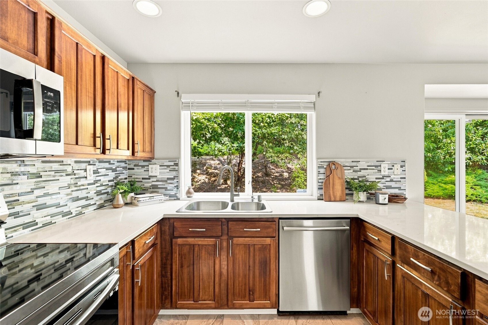 6805 59th Place Property Photo 12