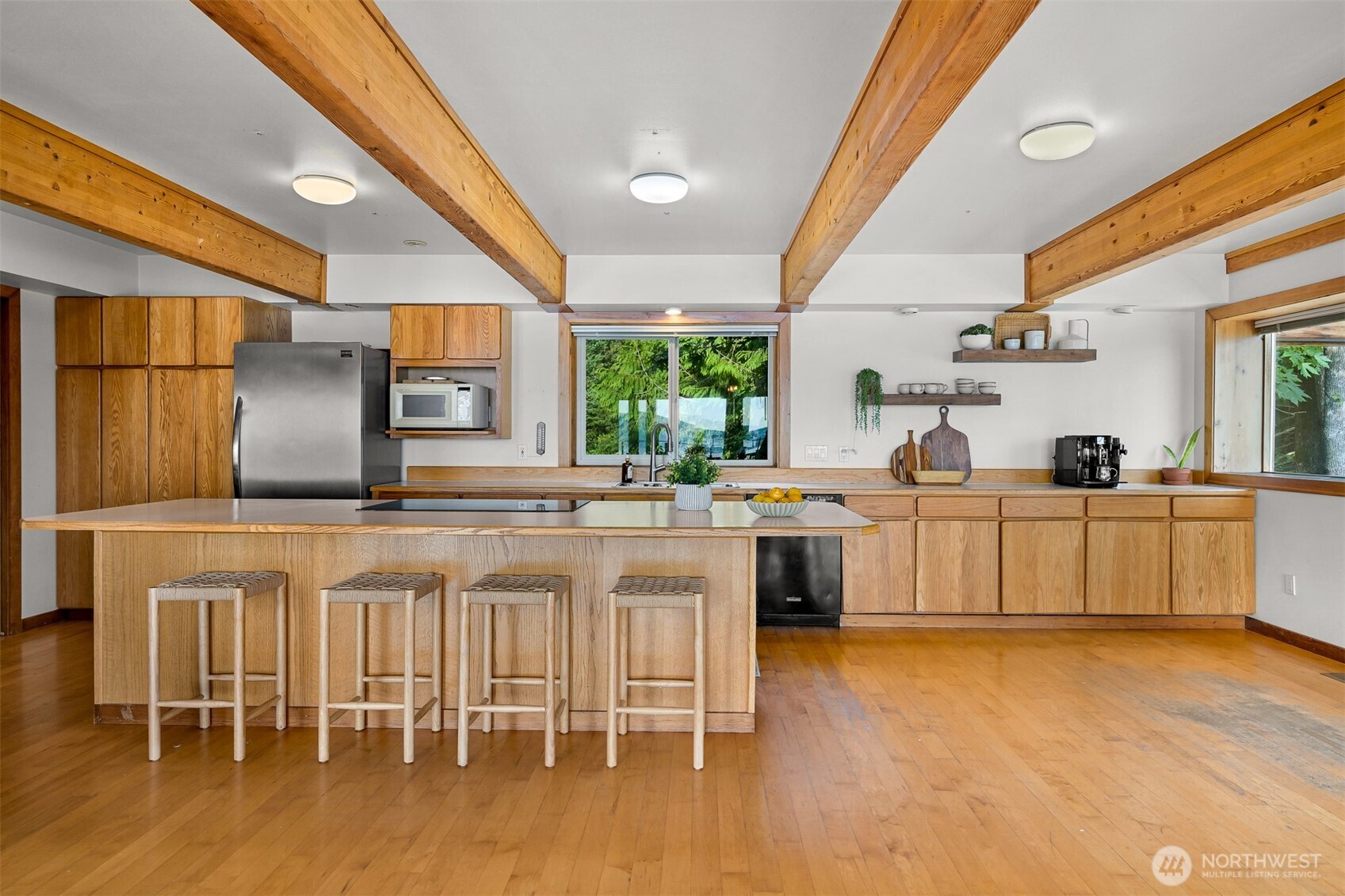 1399 Chuckanut Crest Drive Property Photo 11