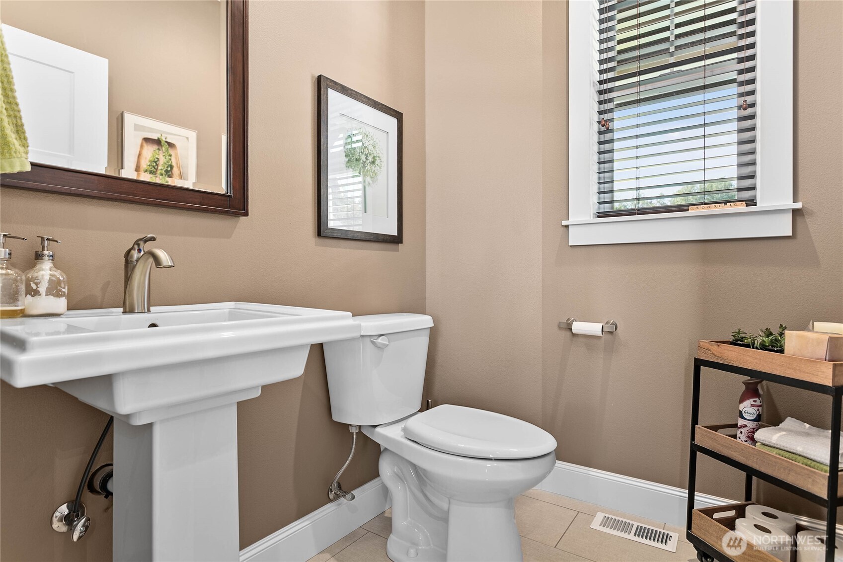8460 Vahl Drive Property Photo 25