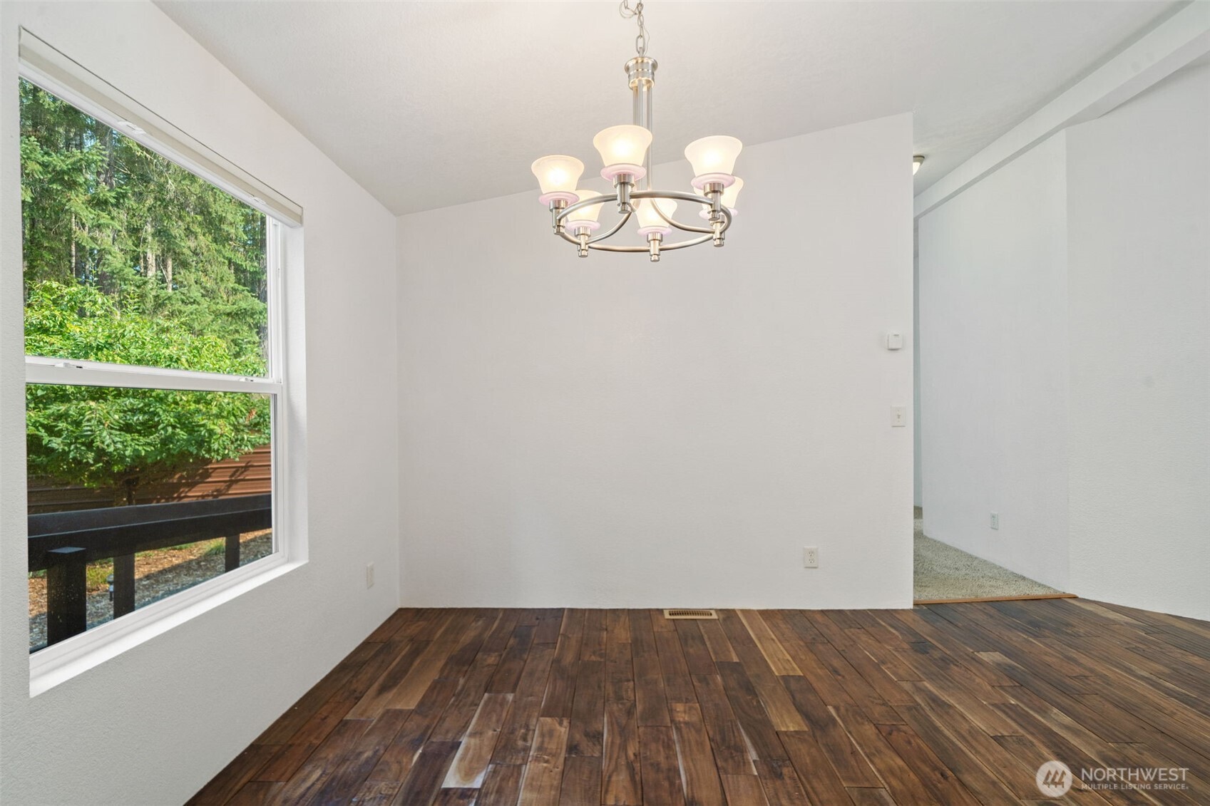 361 N Rainbow Way Property Photo 8