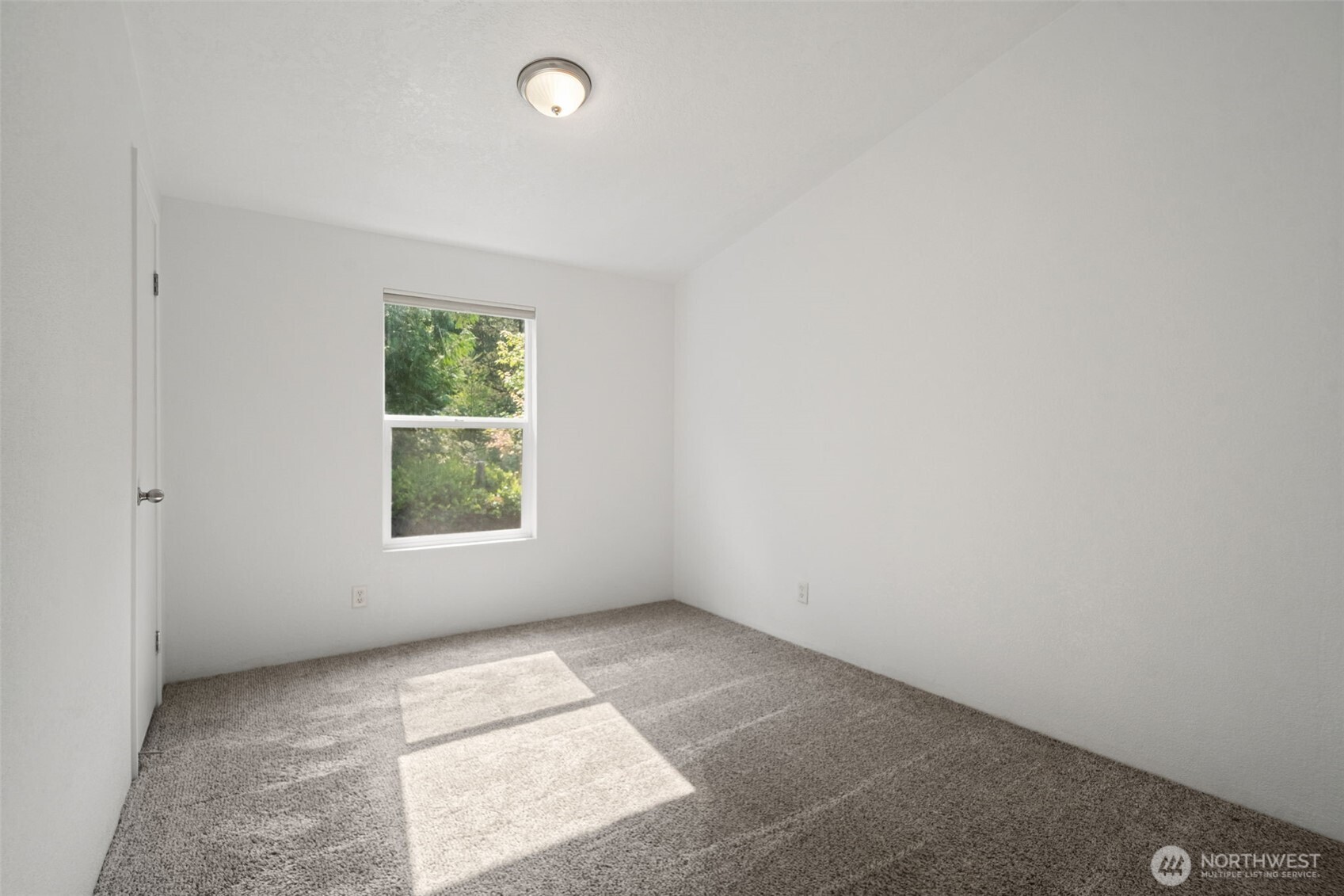 361 N Rainbow Way Property Photo 20