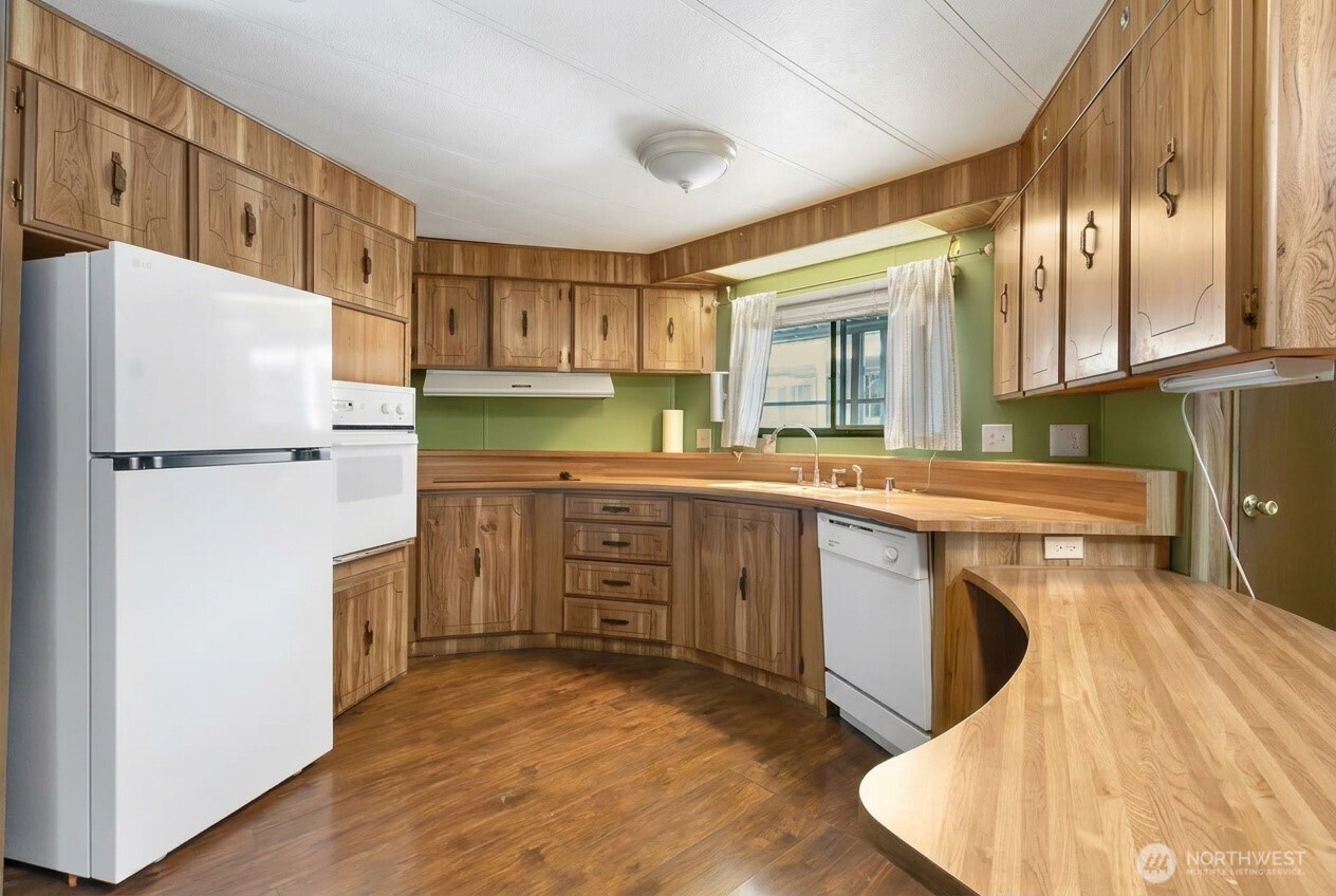 11209 125th Street Ct 82 Property Photo 8