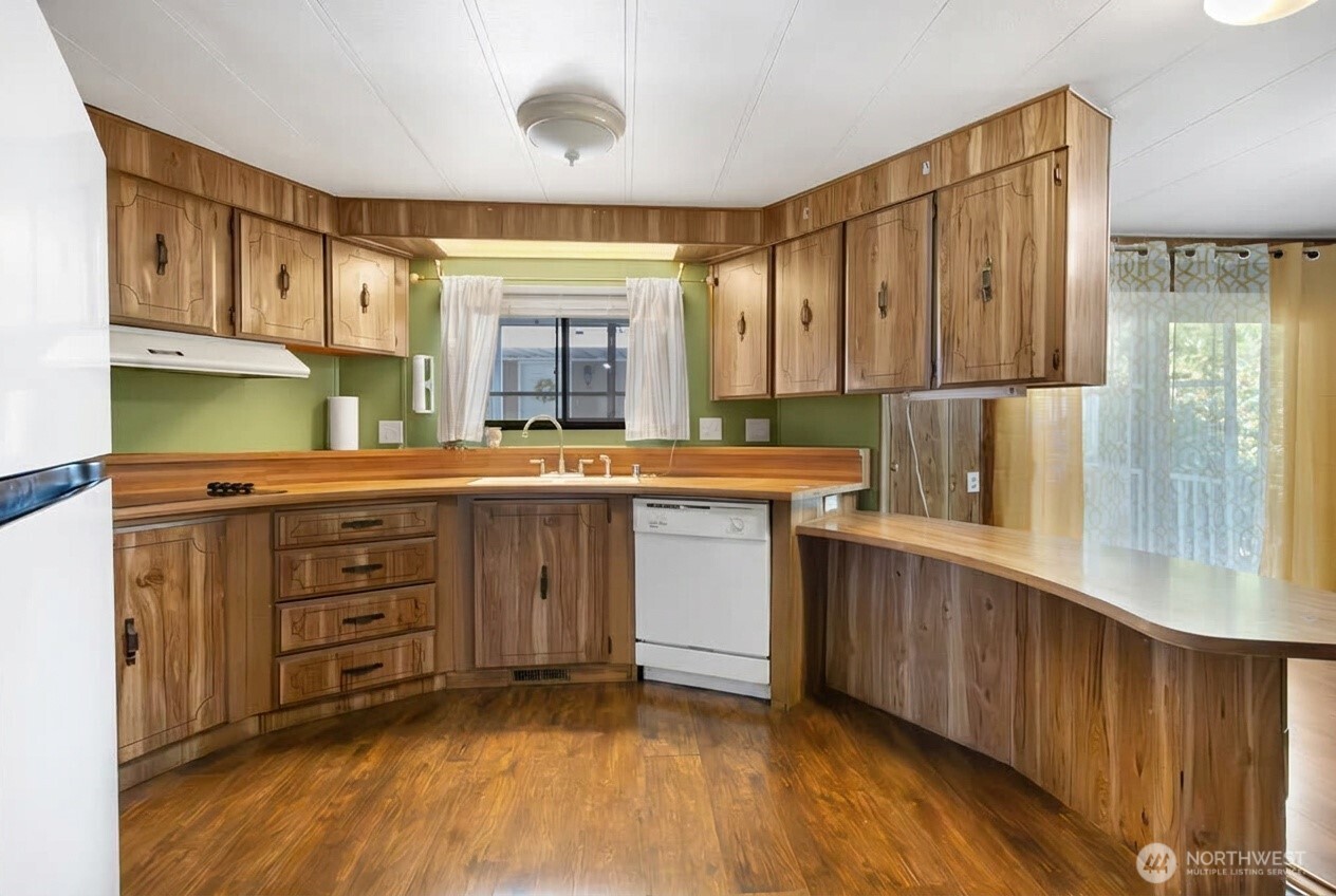 11209 125th Street Ct 82 Property Photo 9