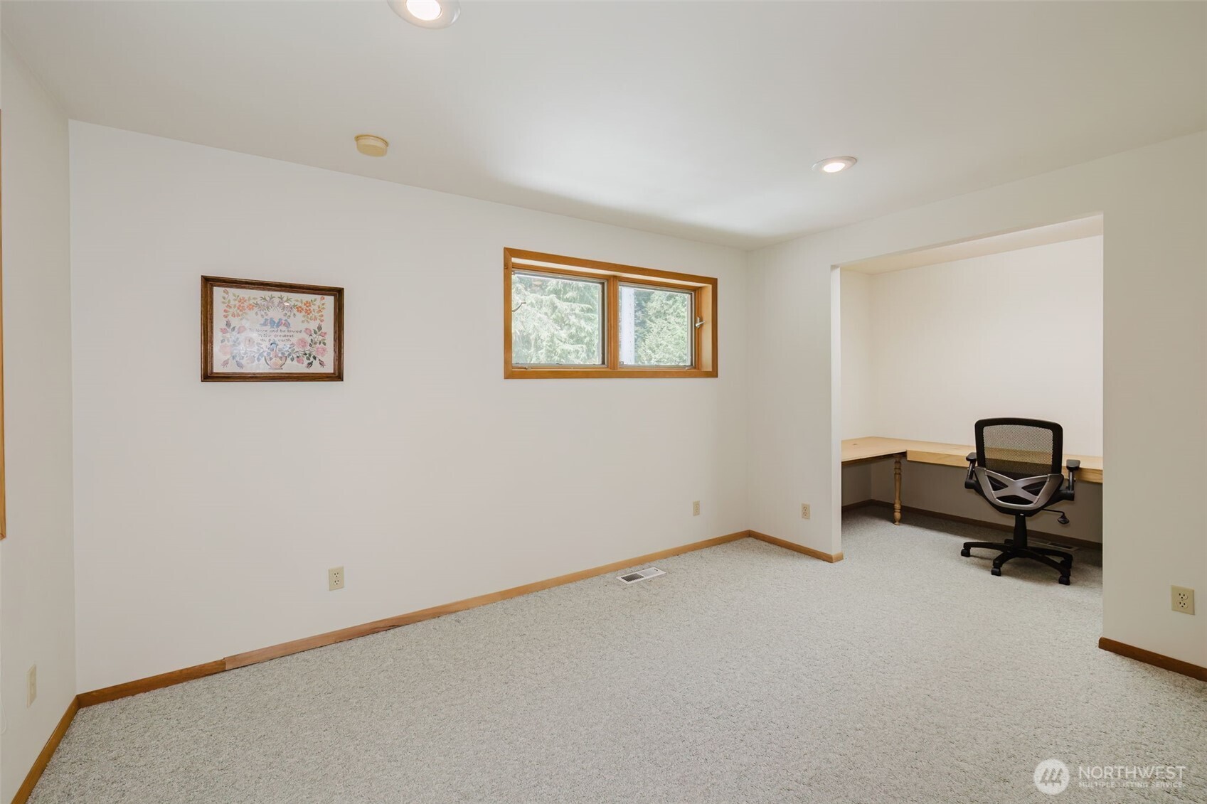 1225 Ne Hoffs Drive Property Photo 31