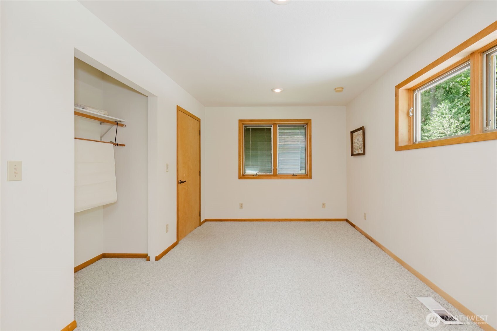 1225 Ne Hoffs Drive Property Photo 33
