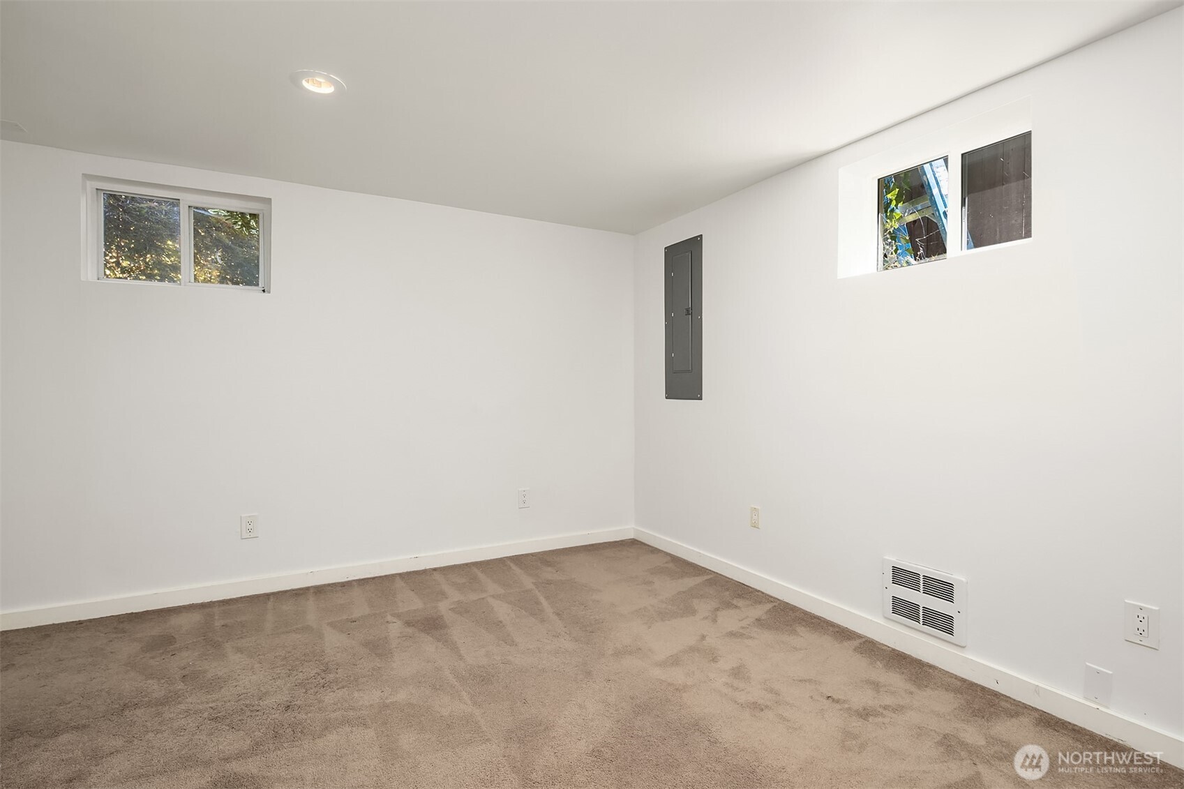 16414 48th Avenue Property Photo 20
