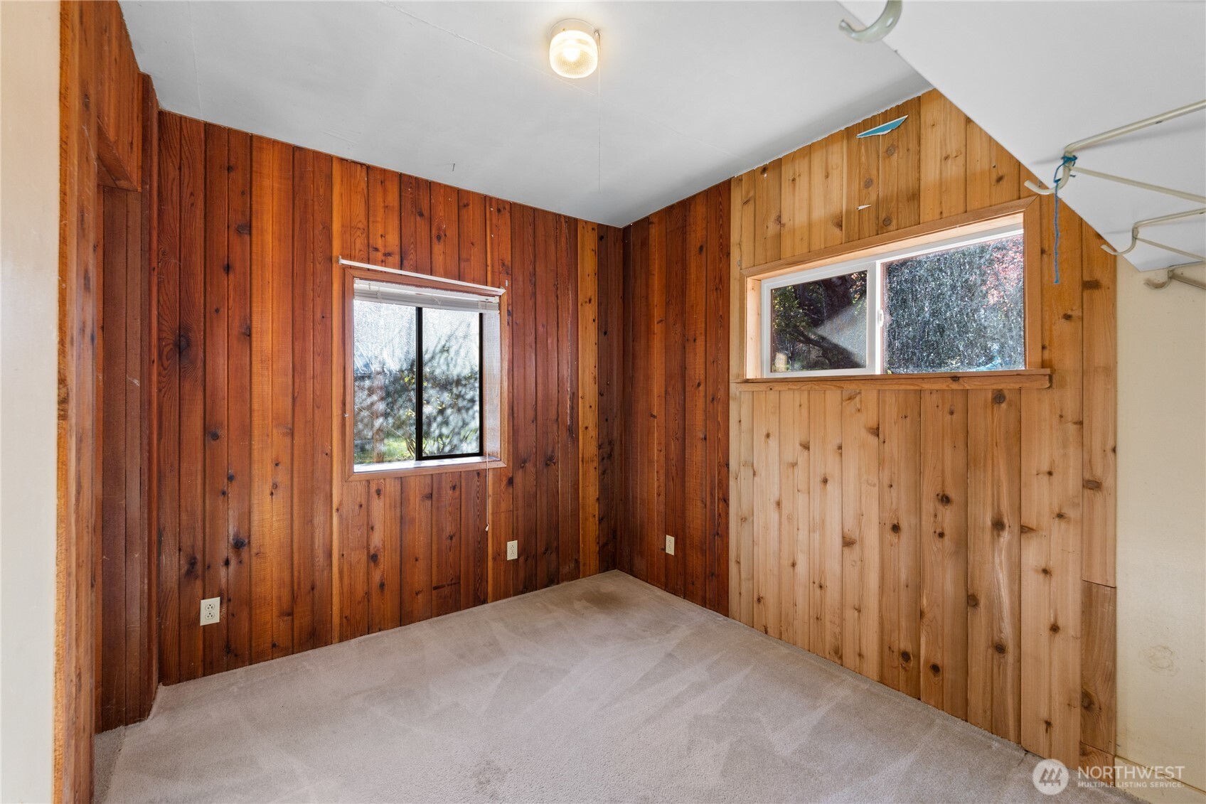 27193 State Route 20 Property Photo 10