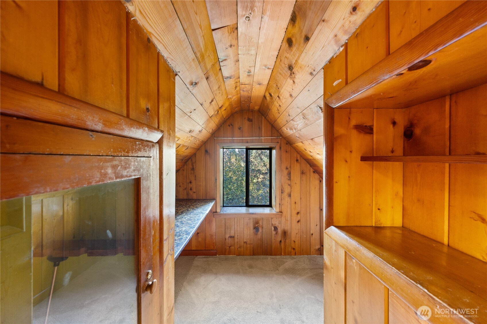 27193 State Route 20 Property Photo 15