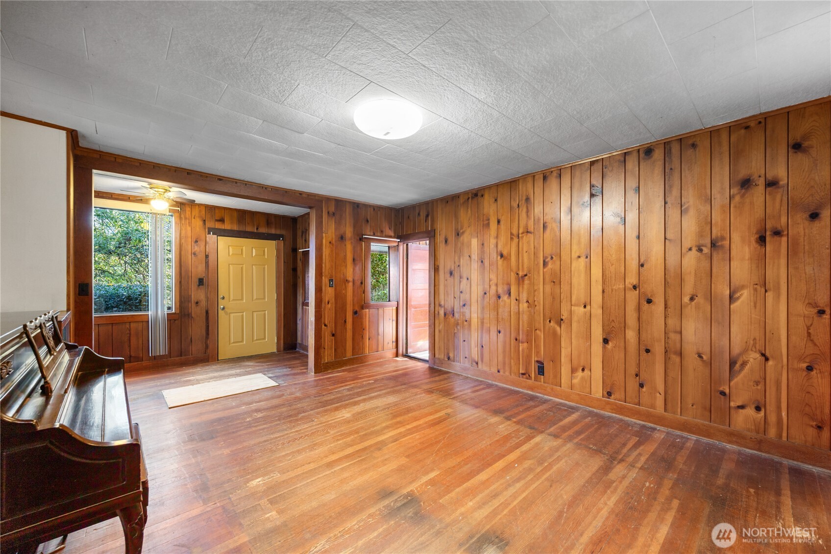 27193 State Route 20 Property Photo 23