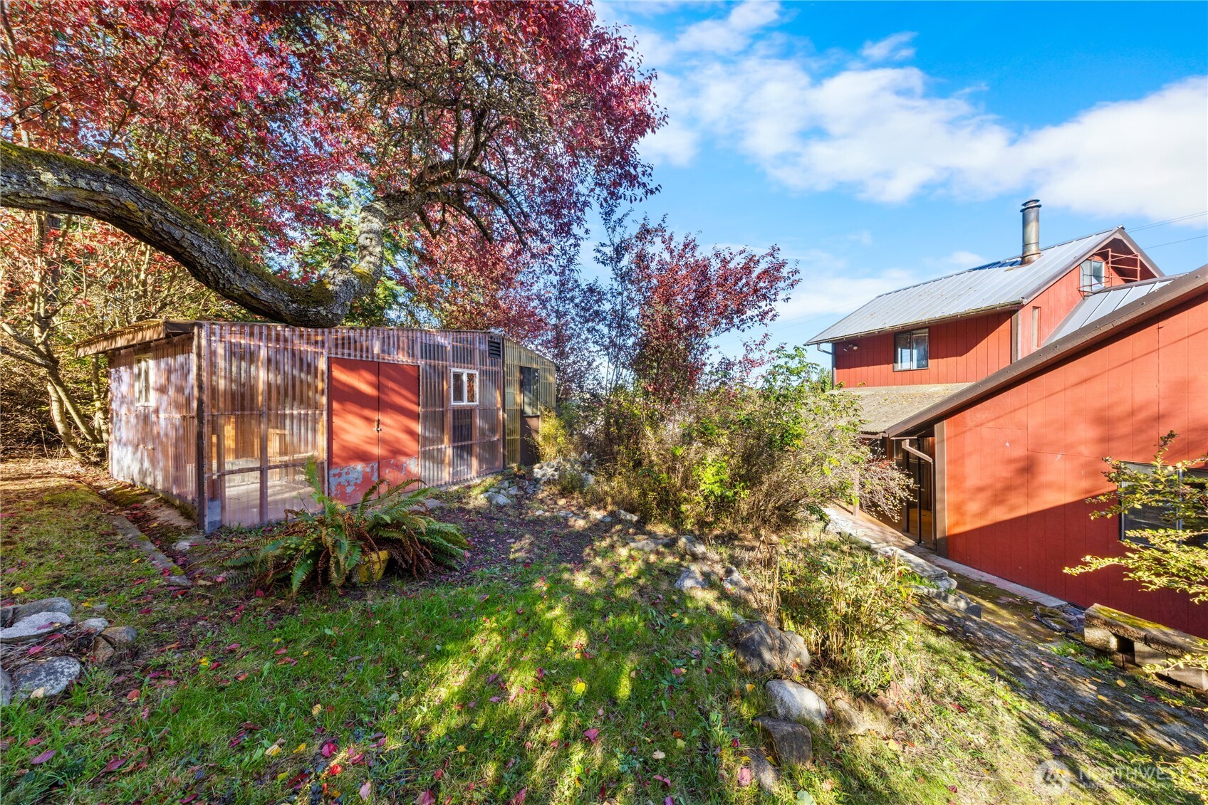 27193 State Route 20 Property Photo 32