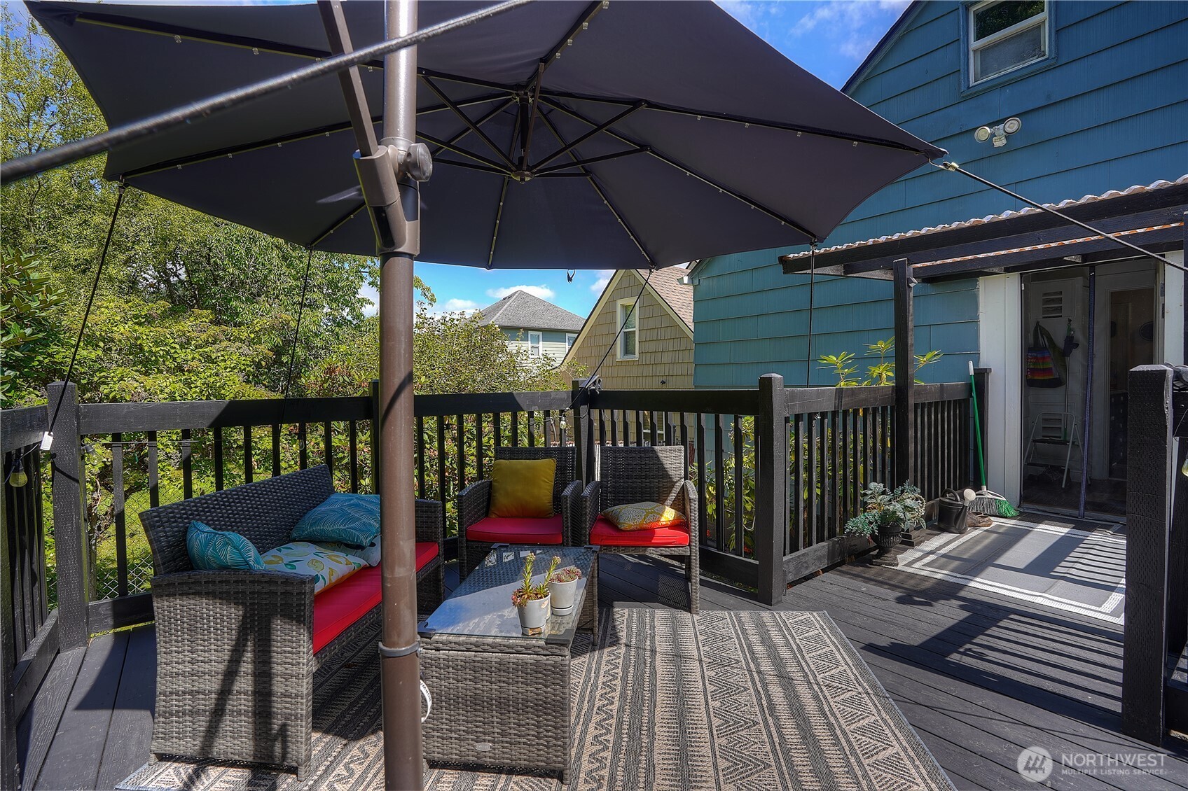 505 N B Street Property Photo 22