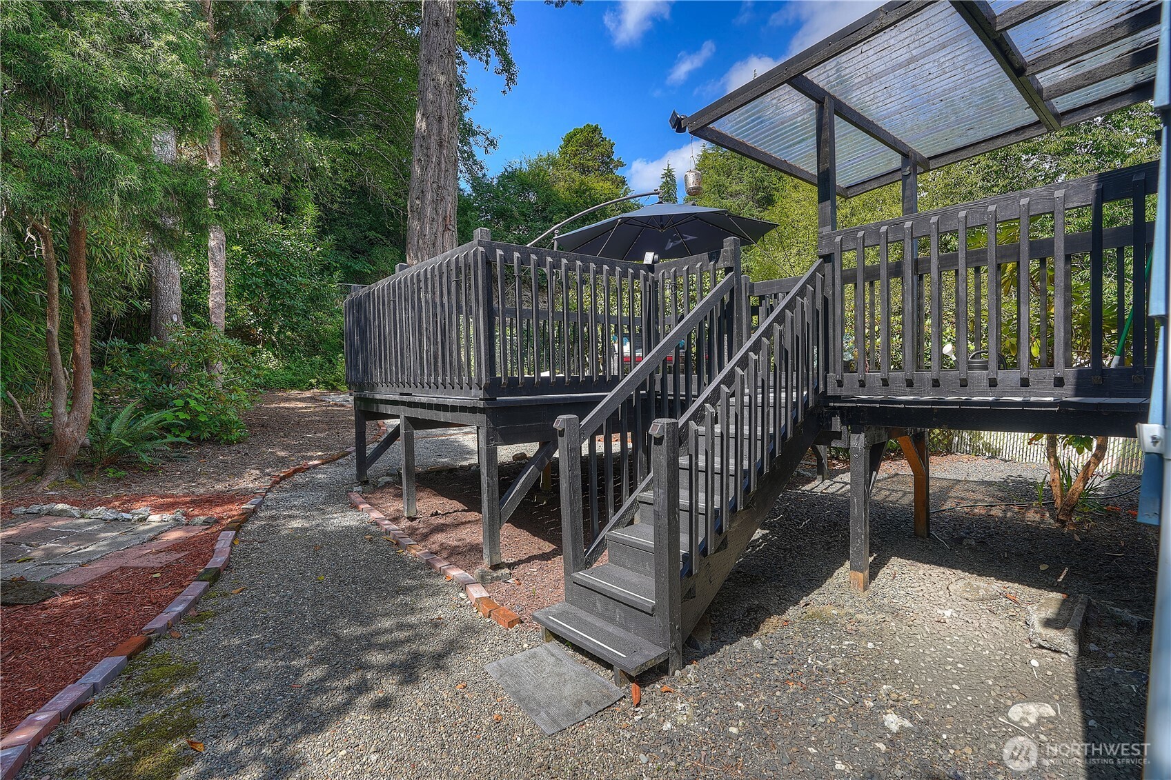 505 N B Street Property Photo 24