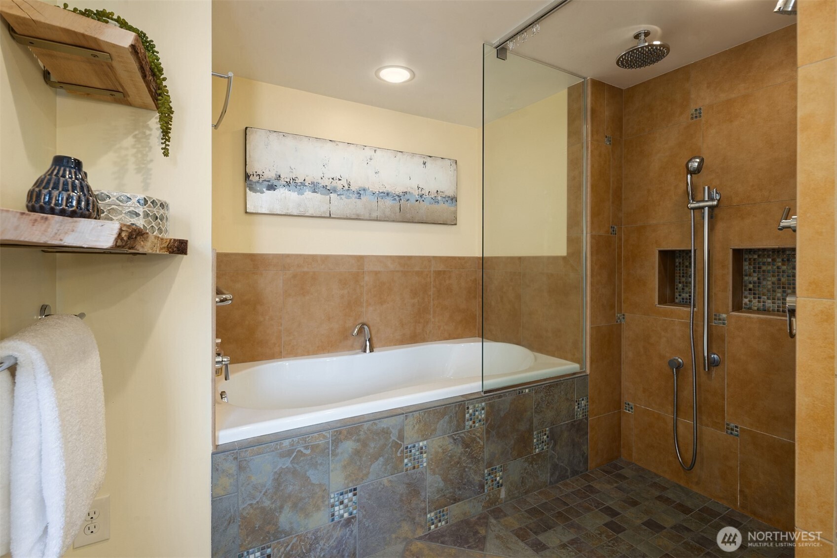 505 Belmont Avenue 1101 Property Photo 25