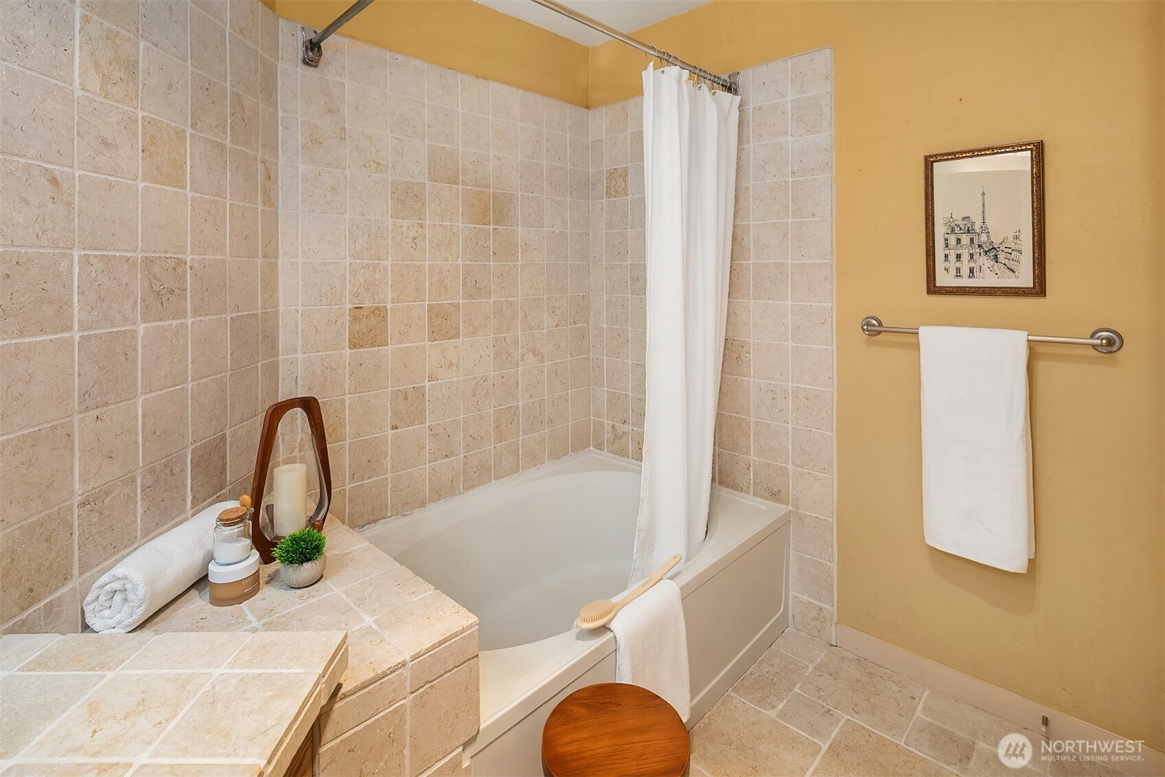 600 Malden Avenue 201 Property Photo 10
