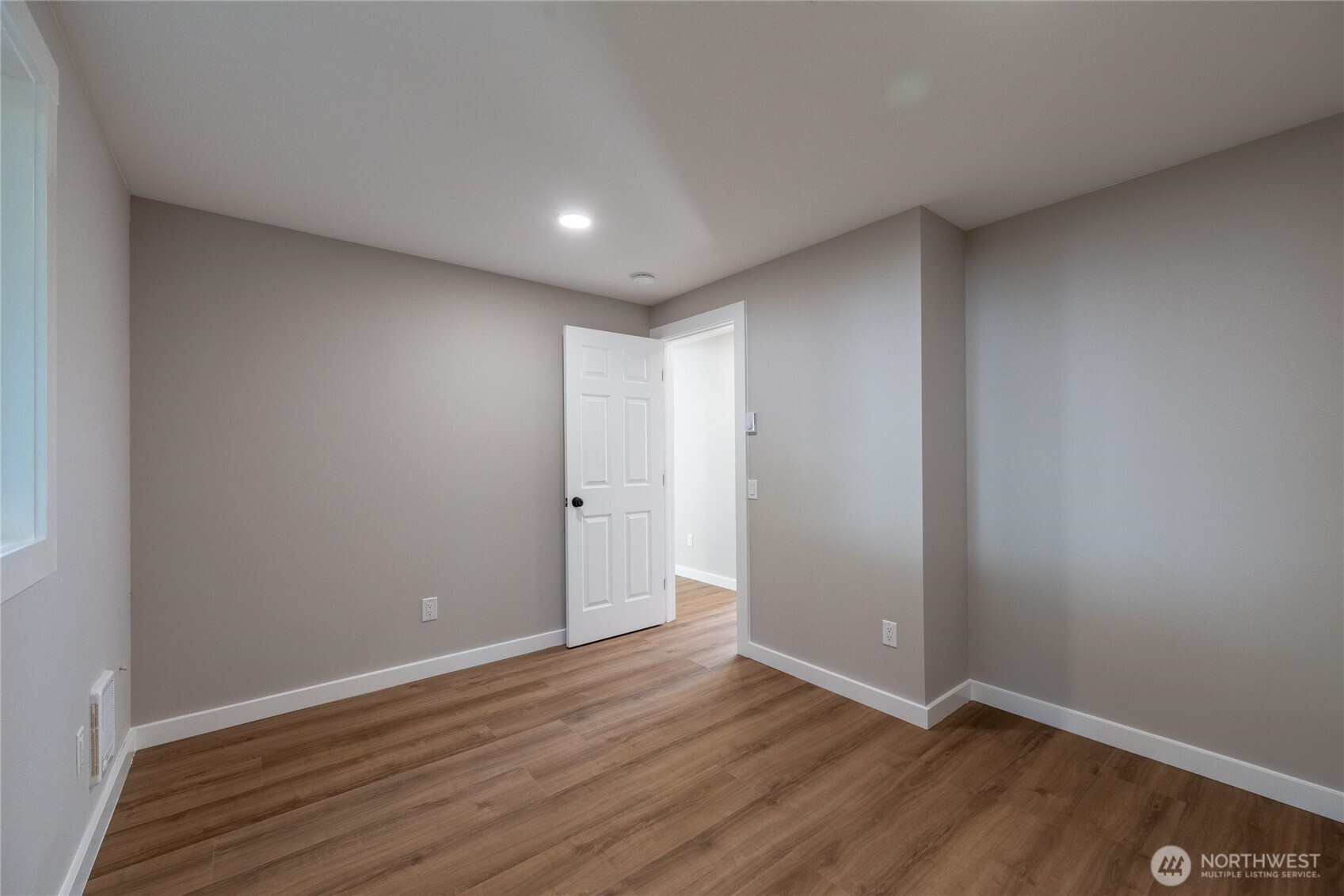 921 Ruby Valley Court Property Photo 22