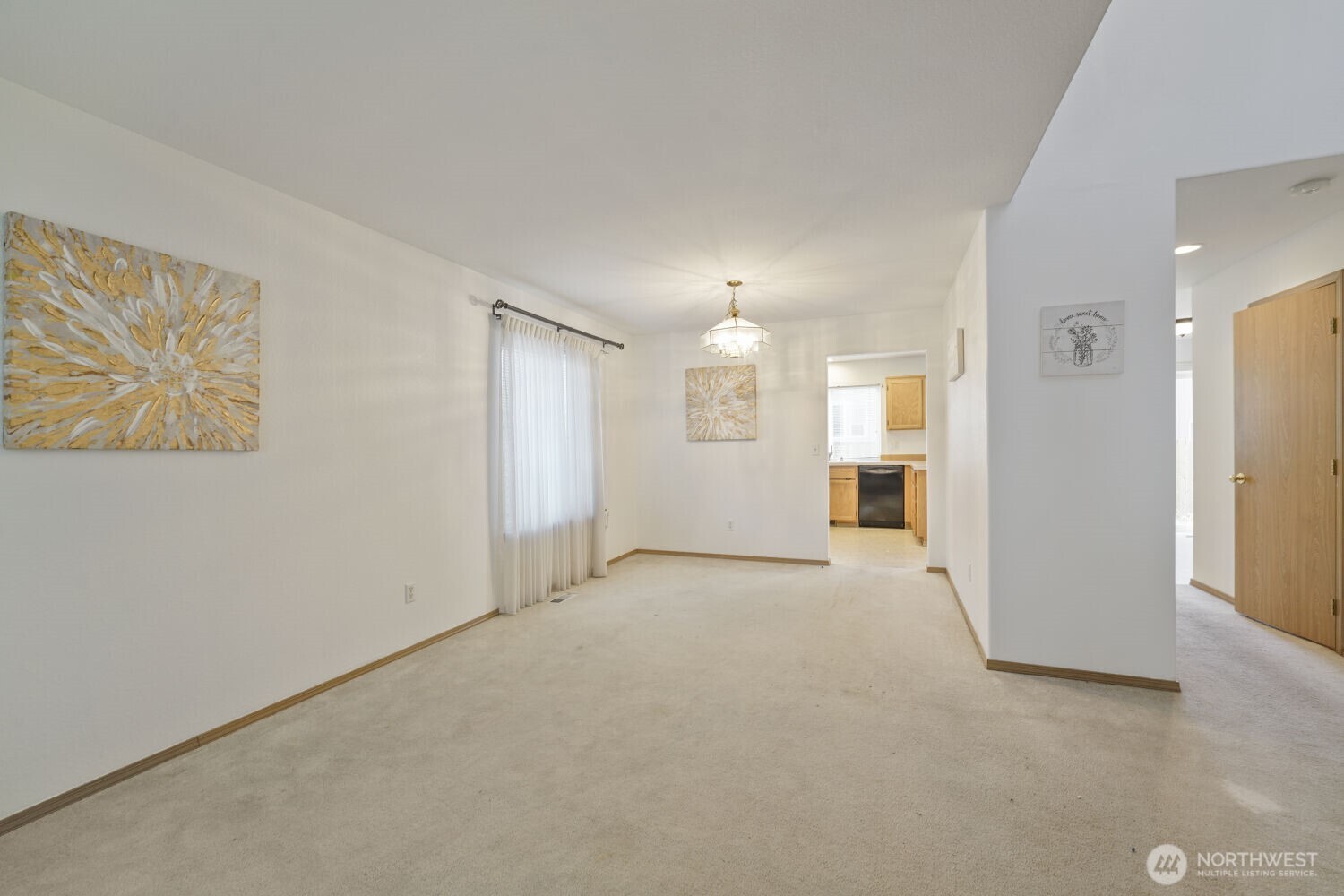 9805 109th Street Ct Property Photo 3