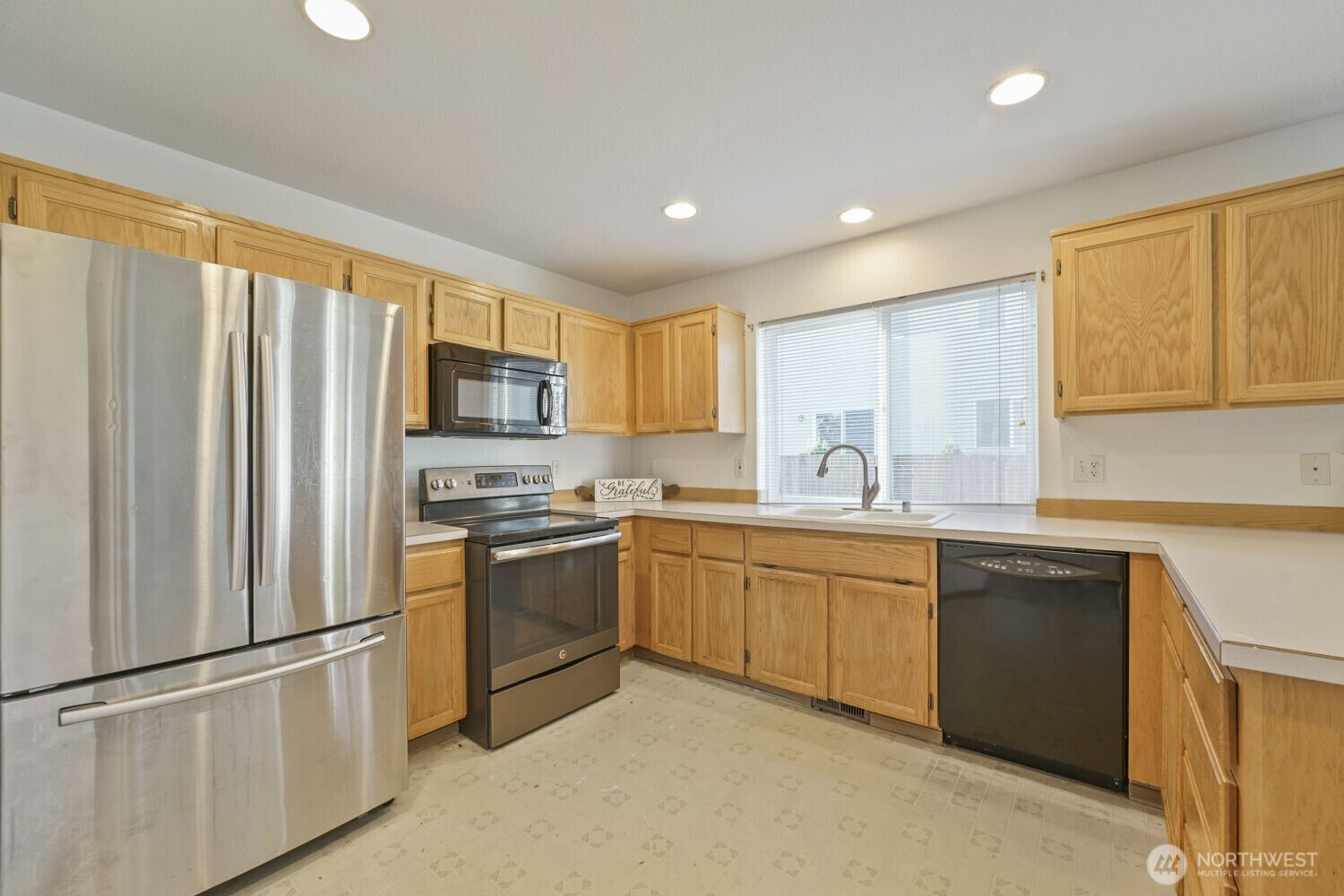 9805 109th Street Ct Property Photo 11