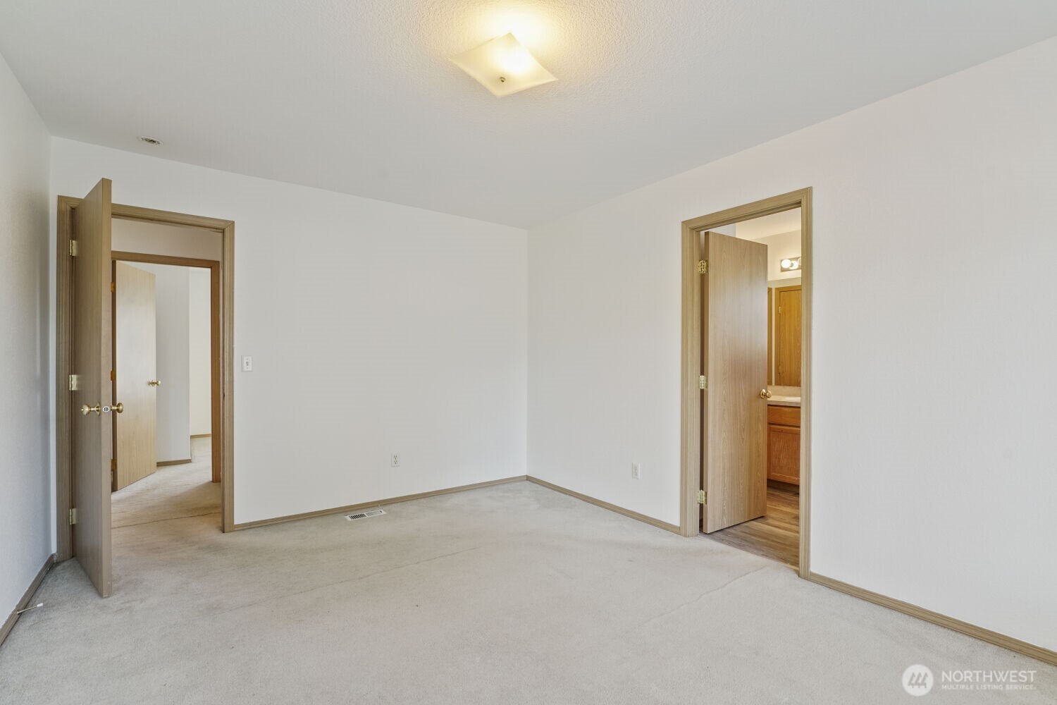 9805 109th Street Ct Property Photo 14