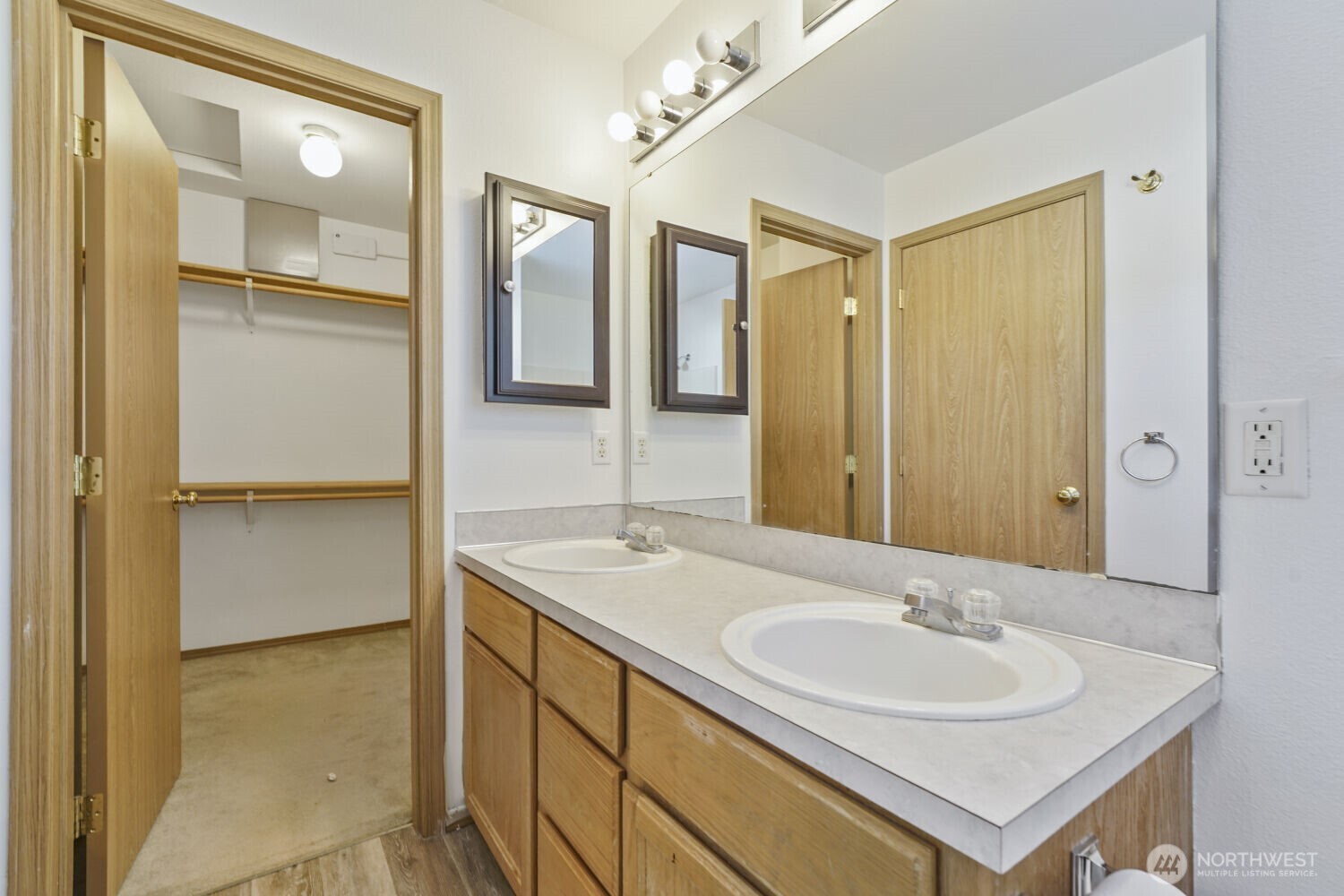 9805 109th Street Ct Property Photo 15