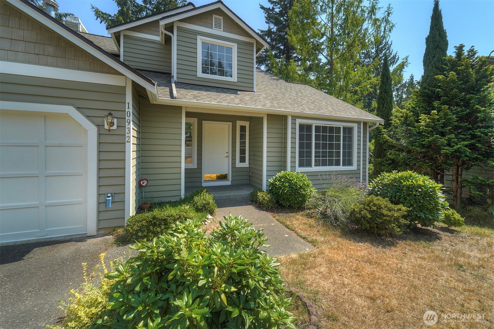 10932 Peony Place Property Photo 4
