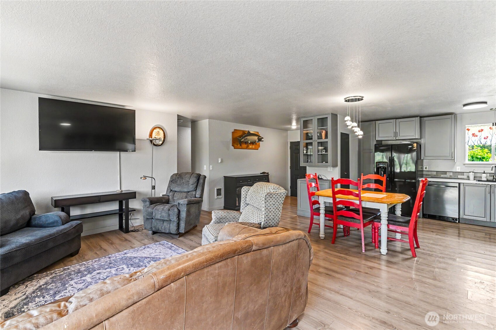 251 E Nikki Lane Property Photo 6