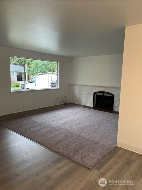 4530 151st Avenue Property Photo 3
