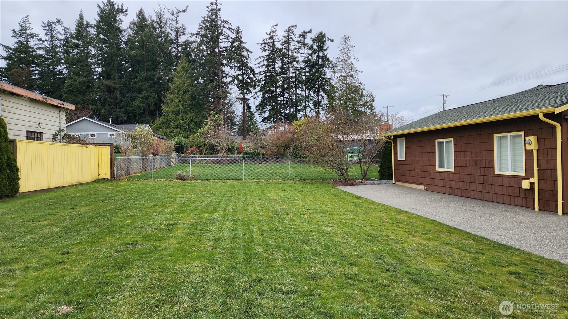 825 Brokaw Road Property Photo 7
