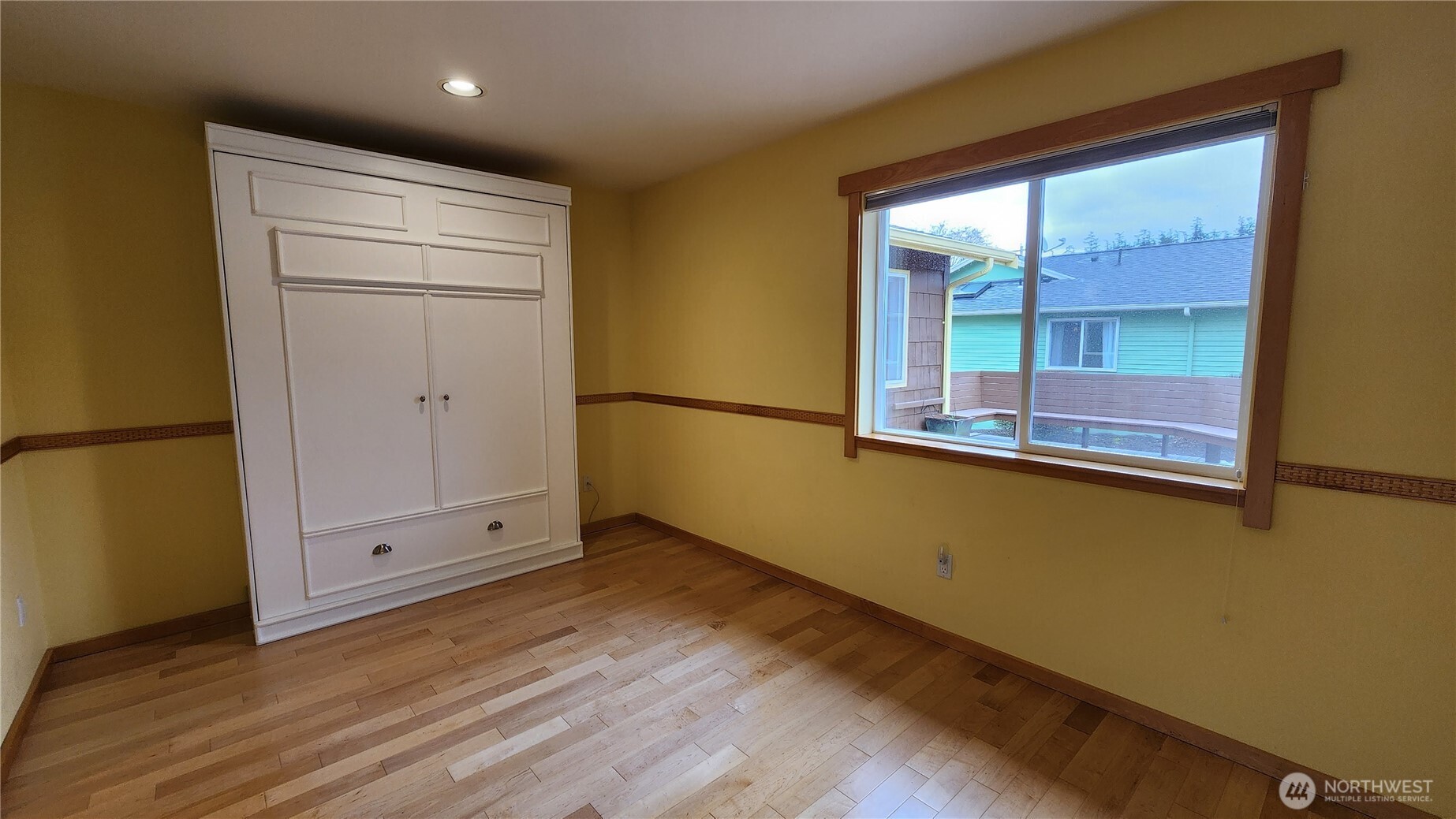 825 Brokaw Road Property Photo 27