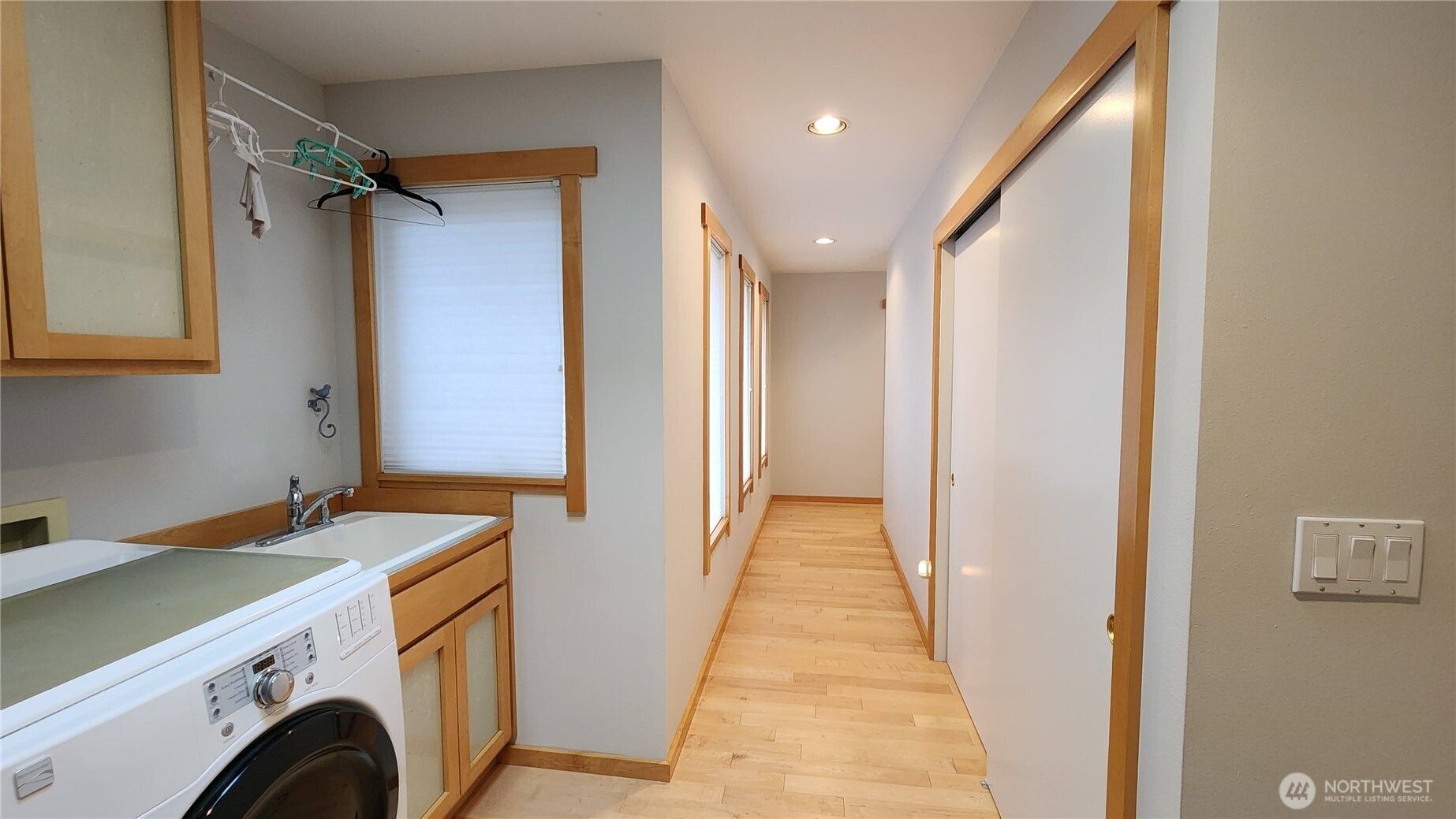 825 Brokaw Road Property Photo 35