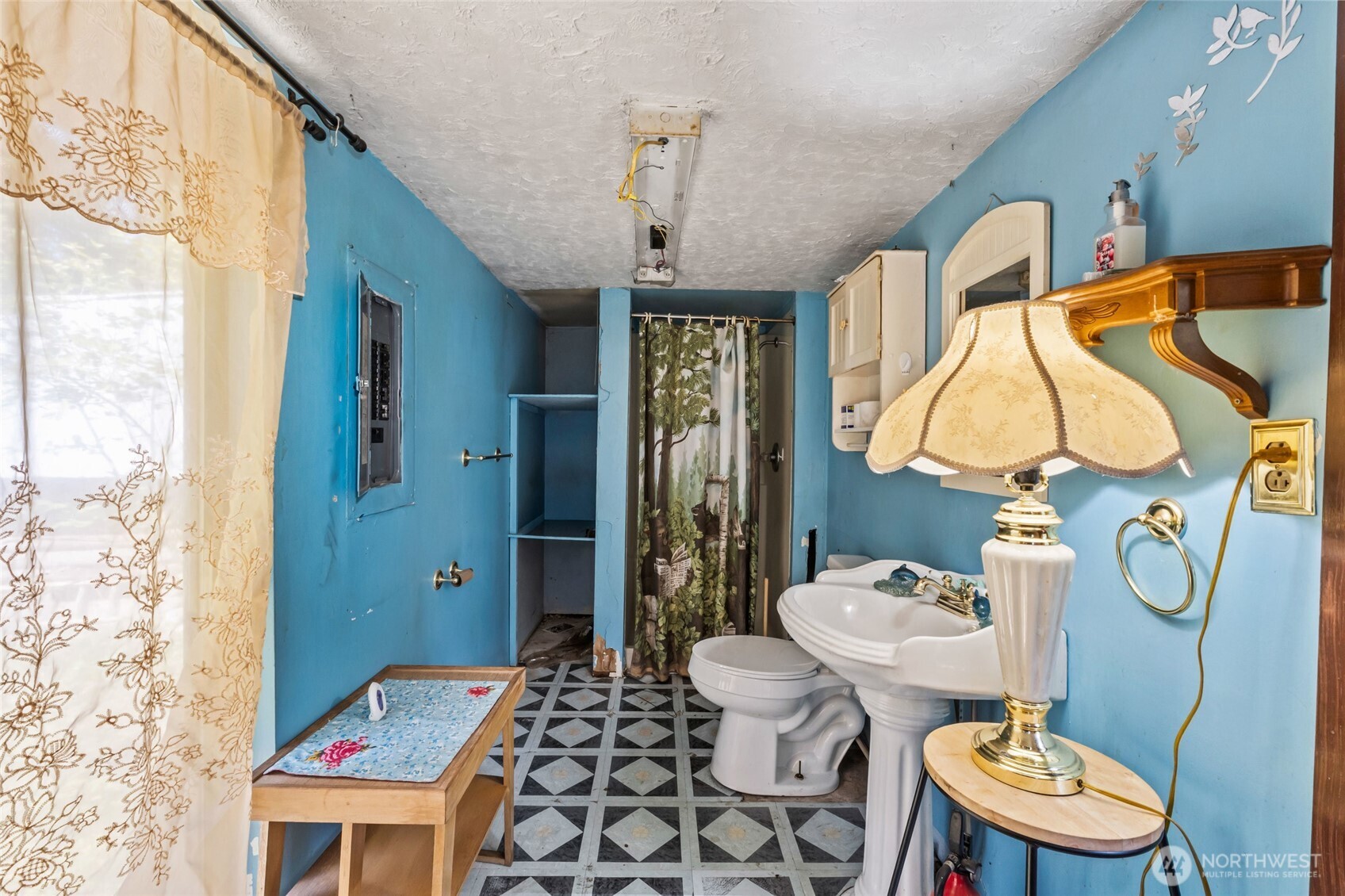 2423 Quinns Meadow Road L Property Photo 9