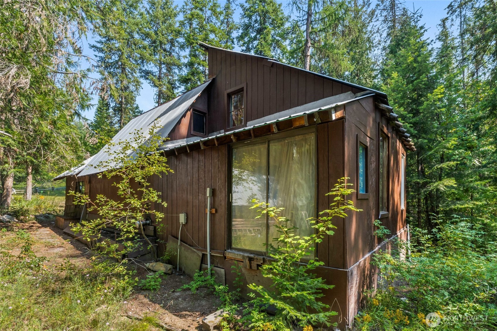 2423 Quinns Meadow Road L Property Photo 17
